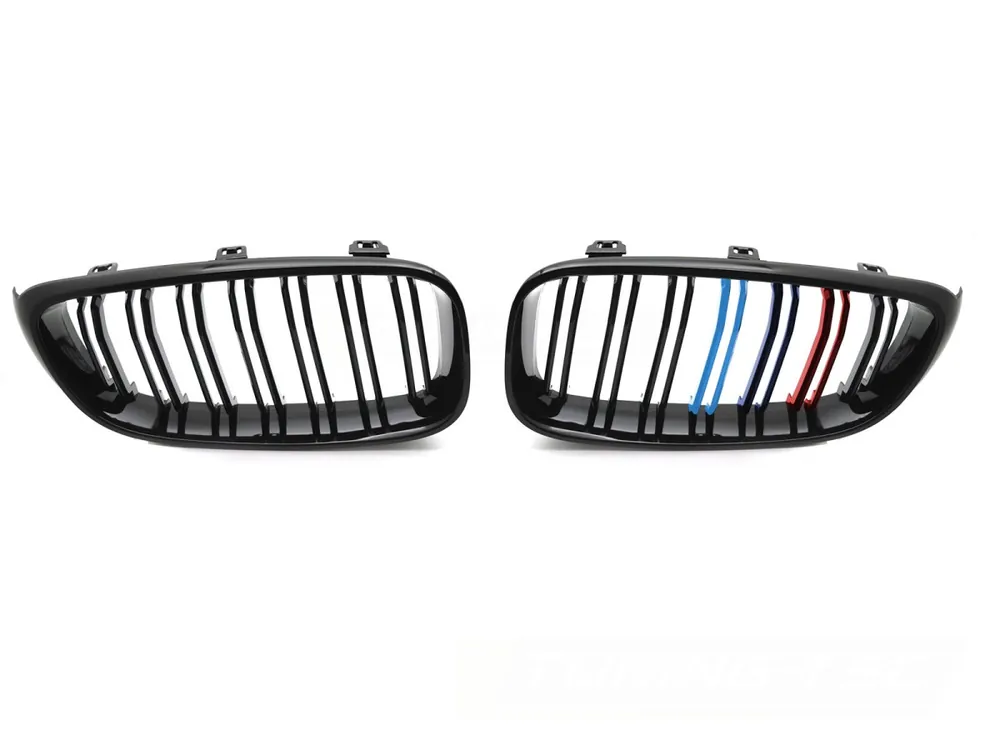 Časově Omezené BMW F34 GT 2013-2017 - Přední maska černá lesklá double bar s trikolórou
