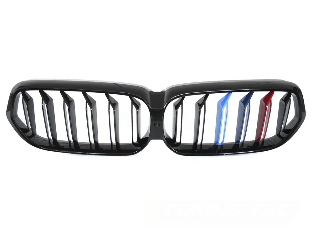 Cenový Hit BMW G32 LCI 2020-2023 - Přední maska černá lesklá double bar s trikolórou