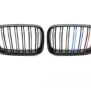 Aktuální BMW X4 F26 2014-2018 - Přední maska černá lesklá double bar s trikolórou